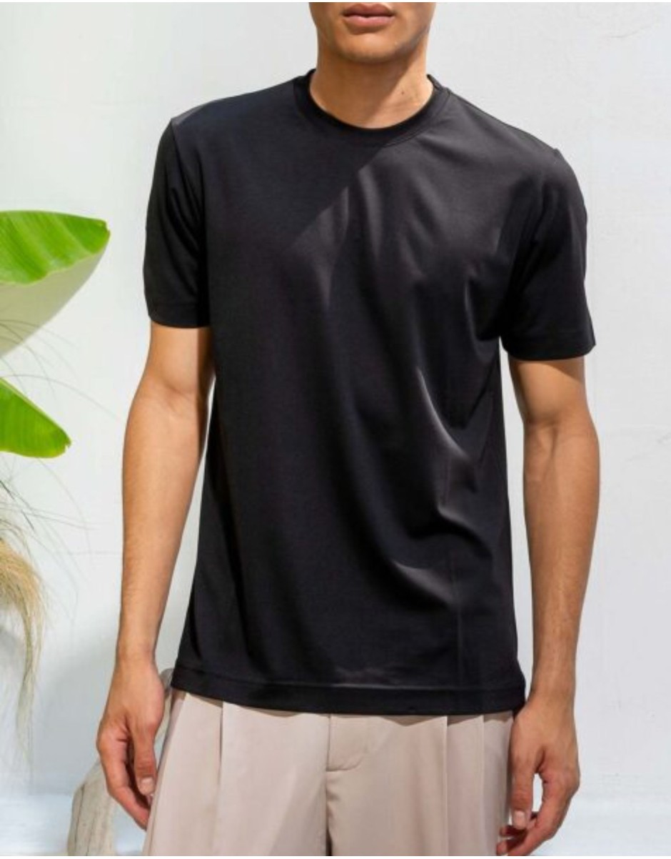 Vittorio Artist Man T-shirt 