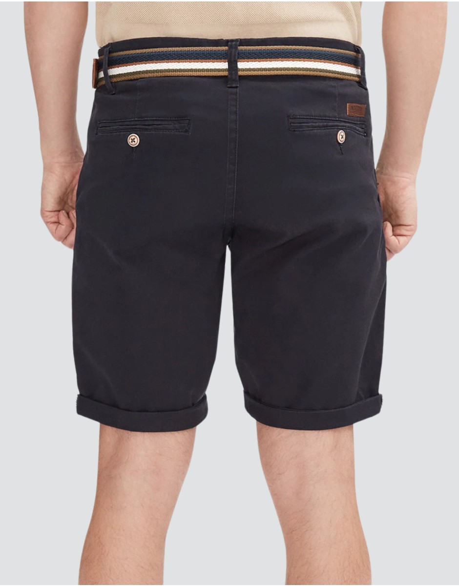 Indicode Man Shorts "ROYCE"